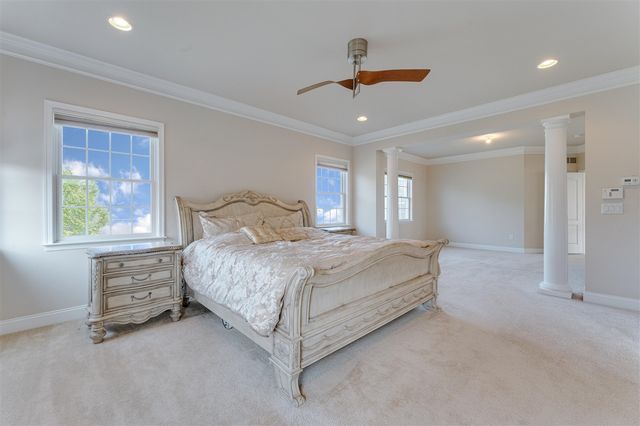 17486 Crestbrook Drive, Northville, MI 48168