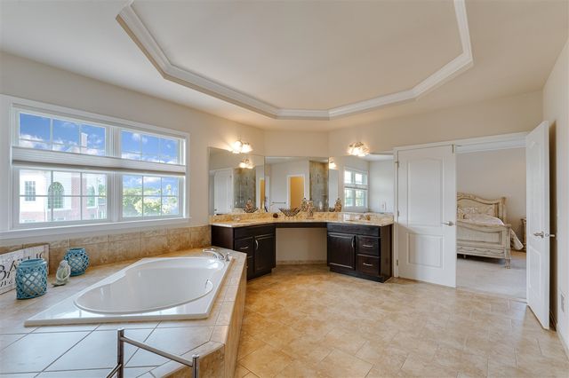 17486 Crestbrook Drive, Northville, MI 48168