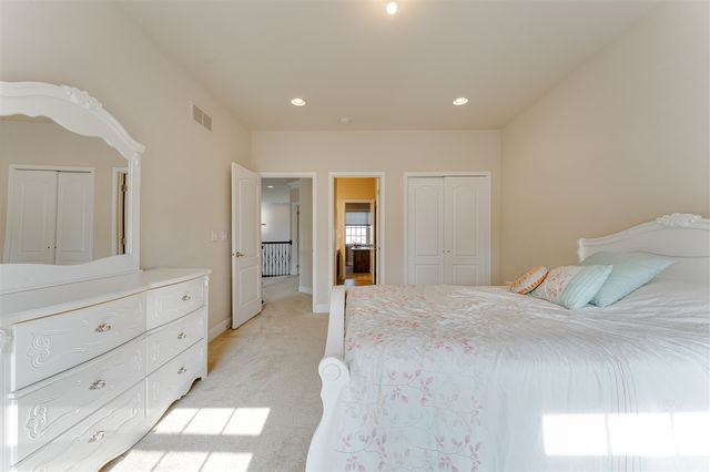 17486 Crestbrook Drive, Northville, MI 48168