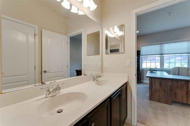 17486 Crestbrook Drive, Northville, MI 48168
