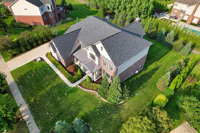 17486 Crestbrook Drive, Northville, MI 48168