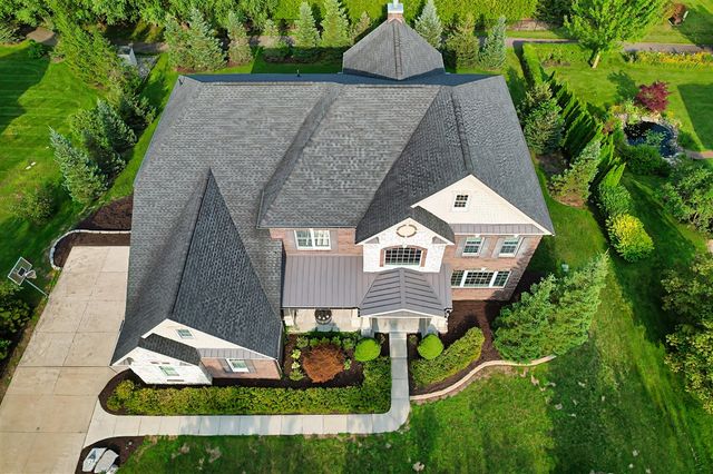 17486 Crestbrook Drive, Northville, MI 48168