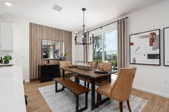 6773 E Oslin Avenue, Fresno, CA 93727