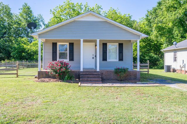 807 Willow Lane, Bessemer City, NC 28016