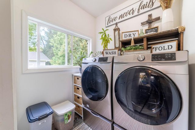 201 Will Street, Kouts, IN 46347