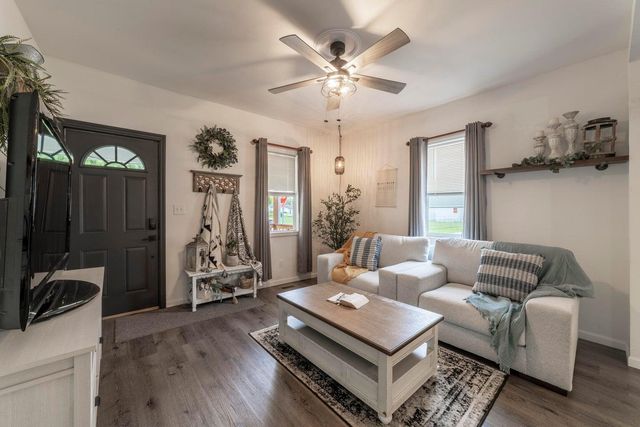 201 Will Street, Kouts, IN 46347