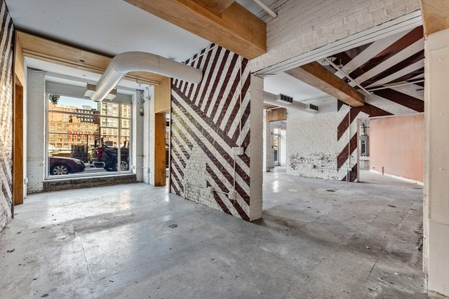 21 A Wormwood A, Boston, MA 02210