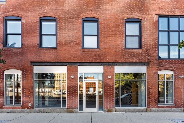 21 A Wormwood A, Boston, MA 02210