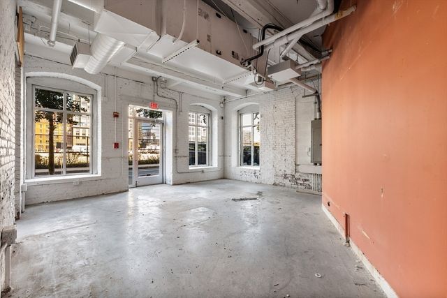 21 A Wormwood A, Boston, MA 02210