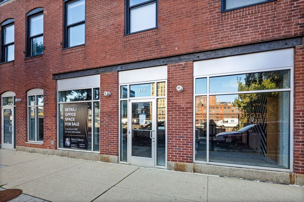 21 A Wormwood A, Boston, MA 02210