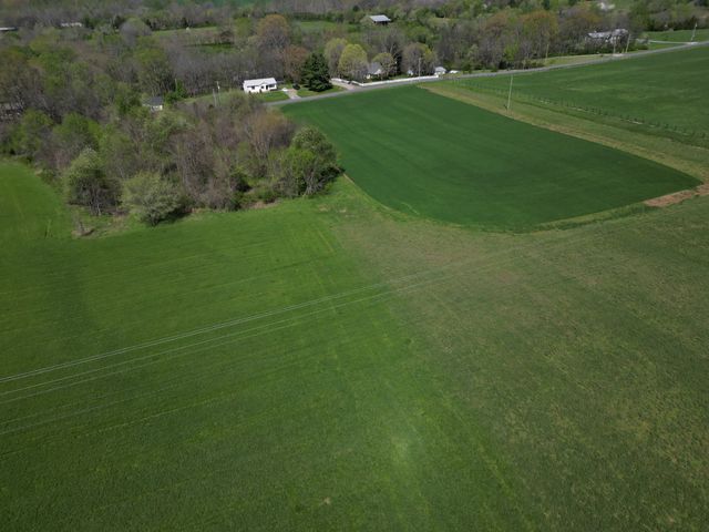 2641 Battle Creek Rd, Springfield, TN 37172