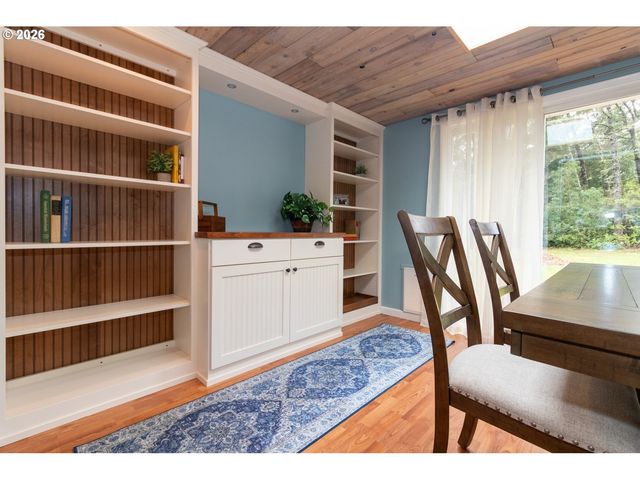 4726 SEA BREEZE Ln, Florence, OR 97439