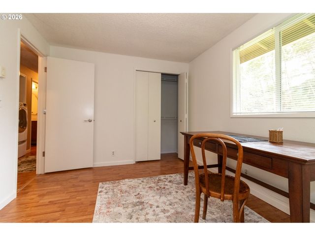 4726 SEA BREEZE Ln, Florence, OR 97439