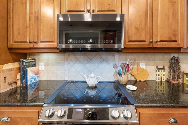 7405 Duncans Ridge Way, Fuquay Varina, NC 27526