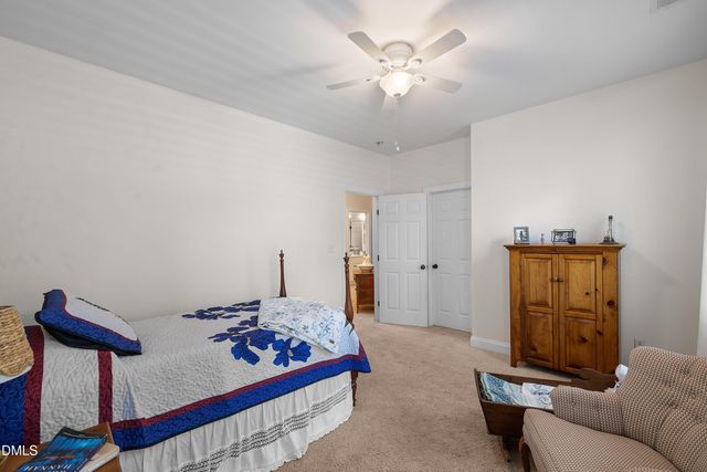 7405 Duncans Ridge Way, Fuquay Varina, NC 27526