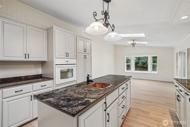 215 105th Avenue E, Edgewood, WA 98372