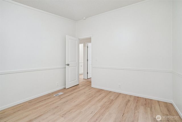 215 105th Avenue E, Edgewood, WA 98372