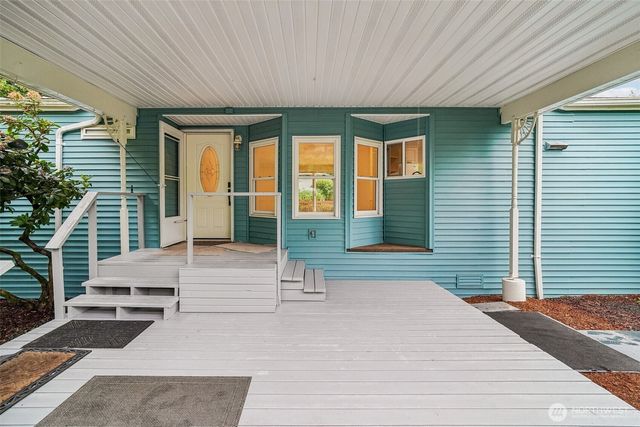 215 105th Avenue E, Edgewood, WA 98372