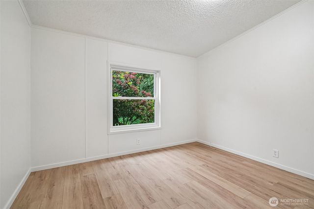 215 105th Avenue E, Edgewood, WA 98372