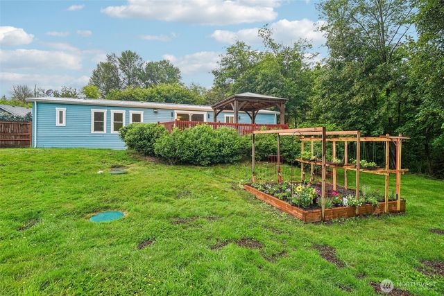 215 105th Avenue E, Edgewood, WA 98372