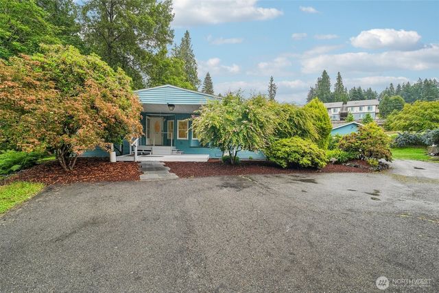 215 105th Avenue E, Edgewood, WA 98372