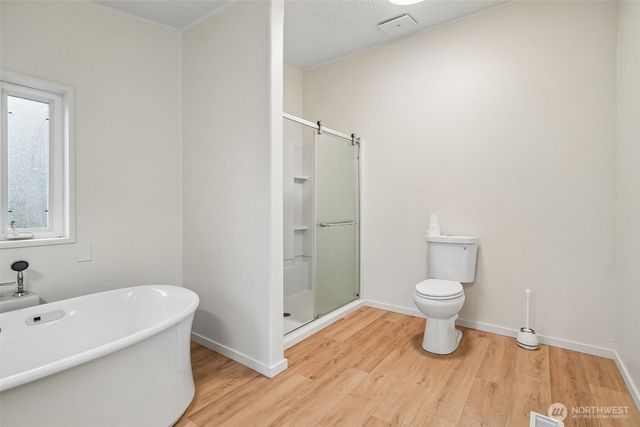 215 105th Avenue E, Edgewood, WA 98372