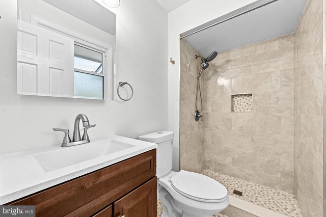 9246 LIMESTONE PL, College Park, MD 20740