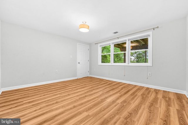 9246 LIMESTONE PL, College Park, MD 20740