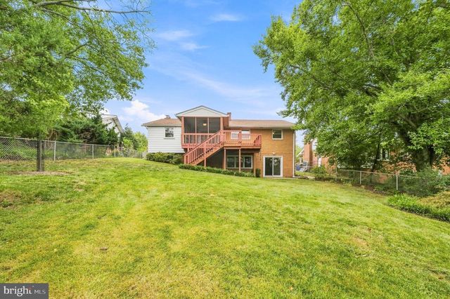 9246 LIMESTONE PL, College Park, MD 20740