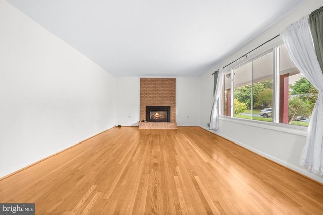 9246 LIMESTONE PL, College Park, MD 20740