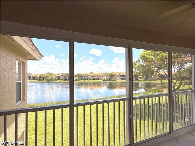 6580 Huntington Lakes CIR 202, Naples, FL 34119