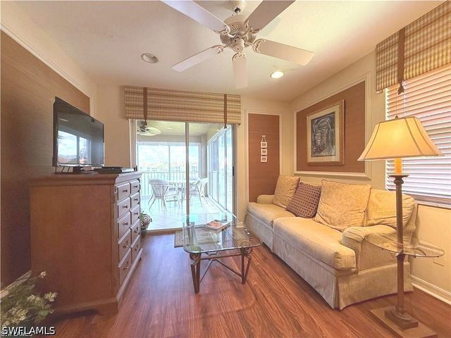 6580 Huntington Lakes CIR 202, Naples, FL 34119