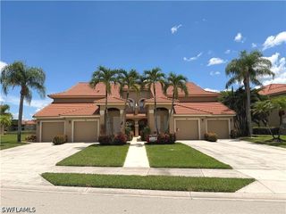 6580 Huntington Lakes CIR 202, Naples, FL 34119