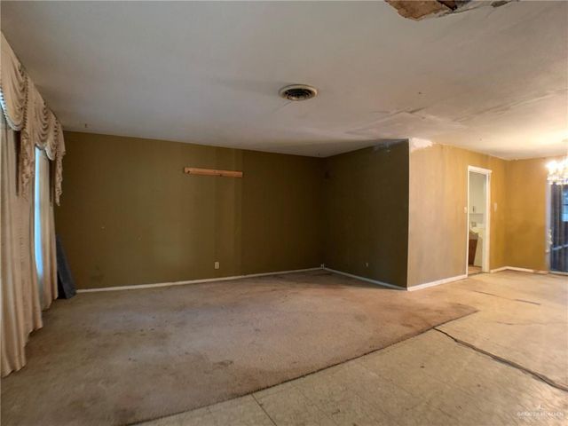 817 E Parkwood Drive, Harlingen, TX 78550