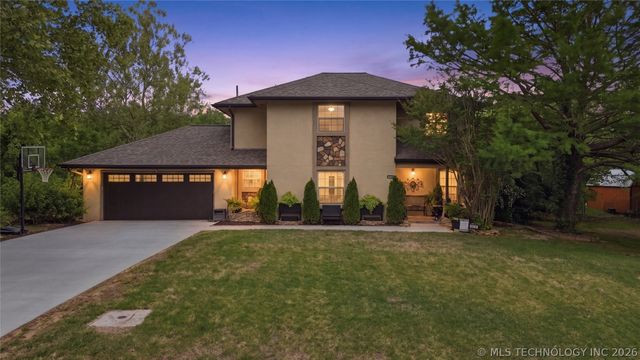 5915 E 164th Street S, Bixby, OK 74008