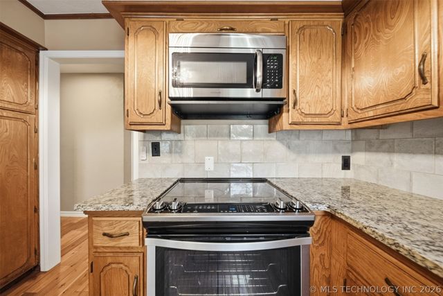 5915 E 164th Street S, Bixby, OK 74008