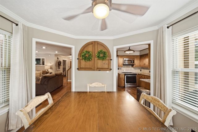 5915 E 164th Street S, Bixby, OK 74008