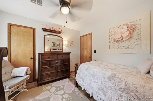 5915 E 164th Street S, Bixby, OK 74008