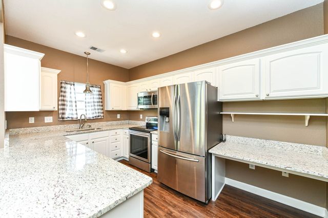 9750 Herring Gull Drive, Carmel, IN 46280