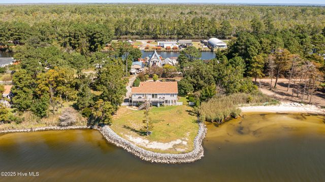 132 Edgewater Drive, Shiloh, NC 27974