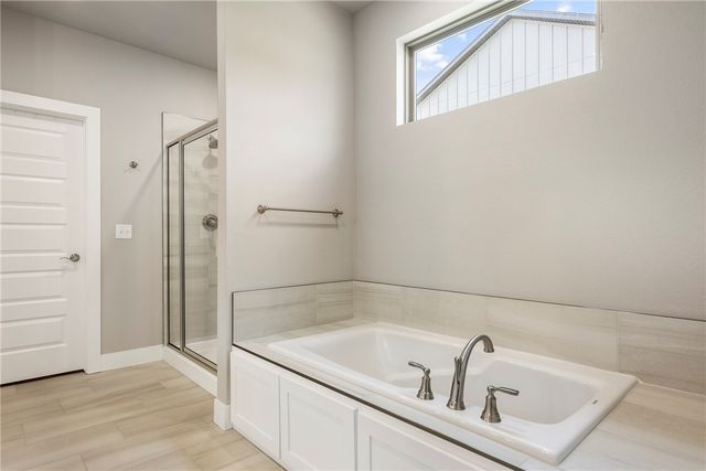 2220 Langford Street, Pea Ridge, AR 72751