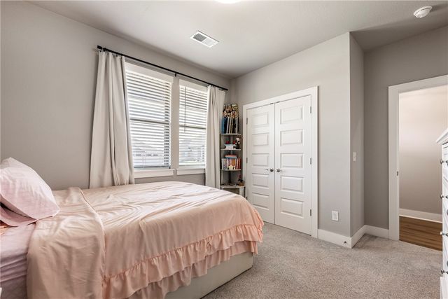 2220 Langford Street, Pea Ridge, AR 72751