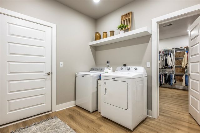 2220 Langford Street, Pea Ridge, AR 72751