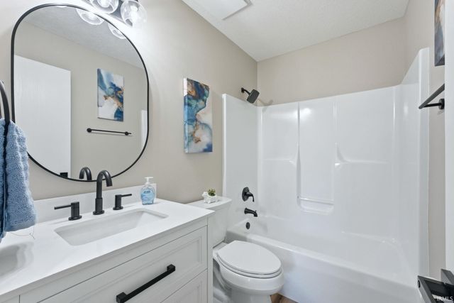 3108 Cedar Ridge Run, Fort Wayne, IN 46808