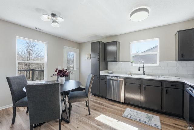 3108 Cedar Ridge Run, Fort Wayne, IN 46808