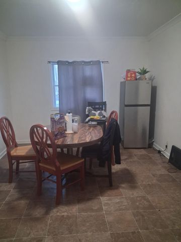 116 Conger St, Waterloo, IA 50703