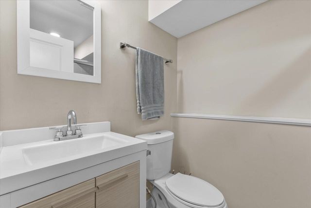 6650 124th STREET, Pleasant Prairie, WI 53158