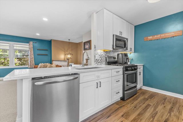 6650 124th STREET, Pleasant Prairie, WI 53158