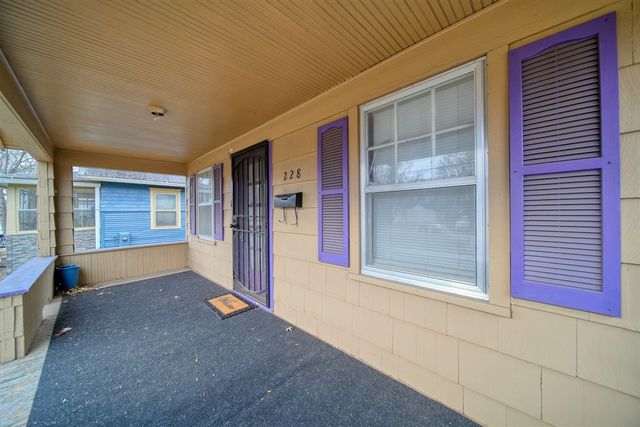 228 Wall Street, Jackson, MI 49203