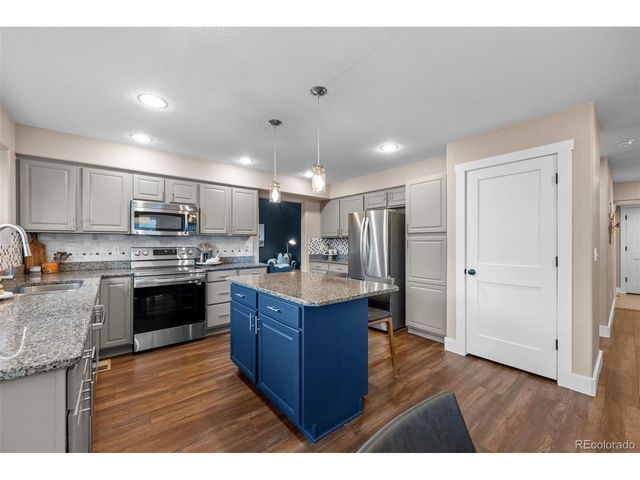 14192 W Evans Cir, Lakewood, CO 80228